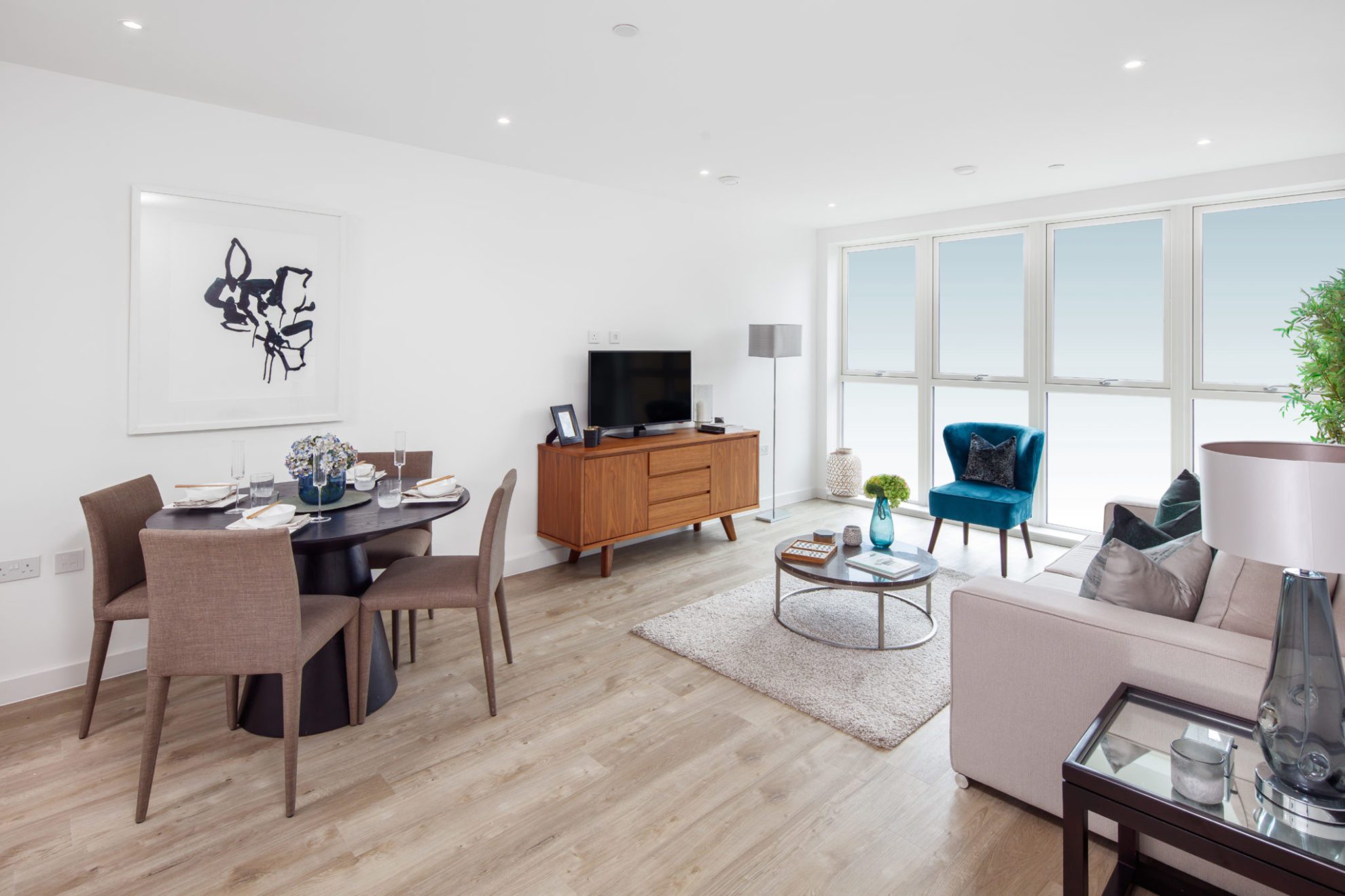 High Street Hounslow 1 bedroom for sale