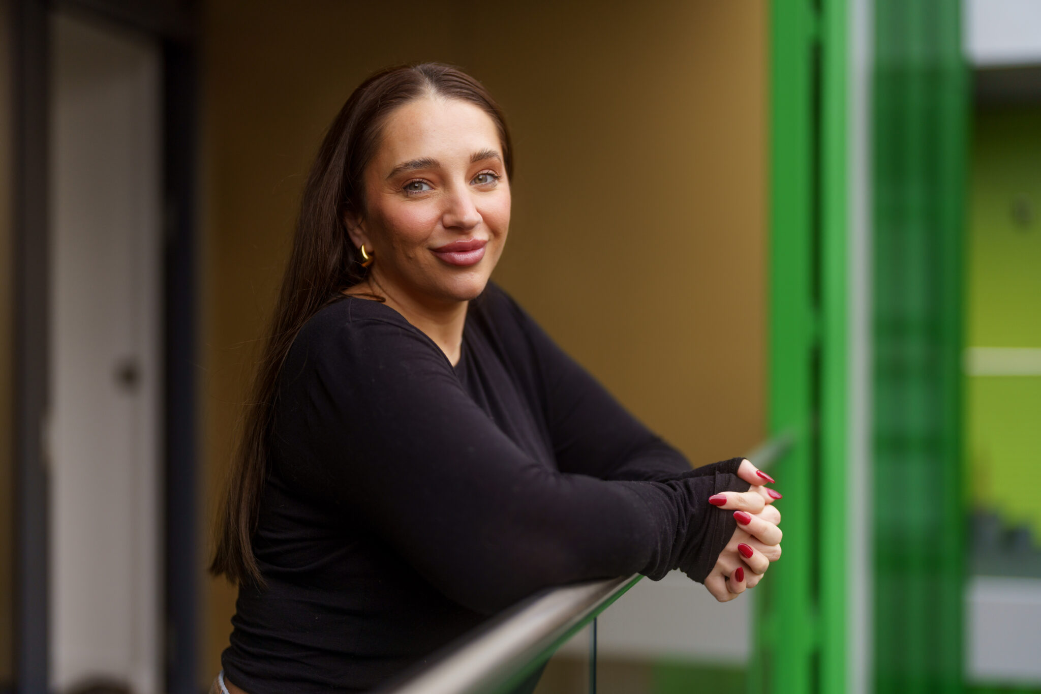 Jennifer on her balcony