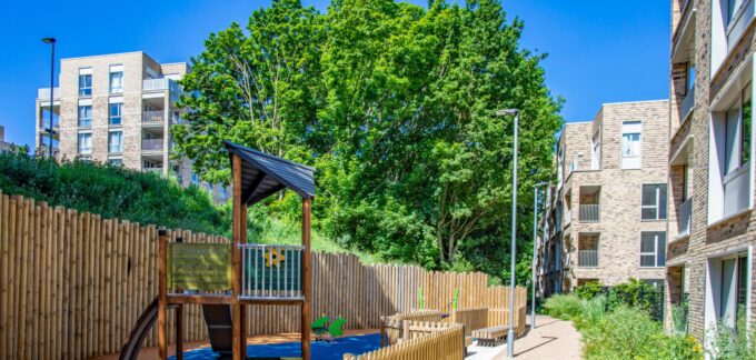 Brentford Area Guide | Homes in West London